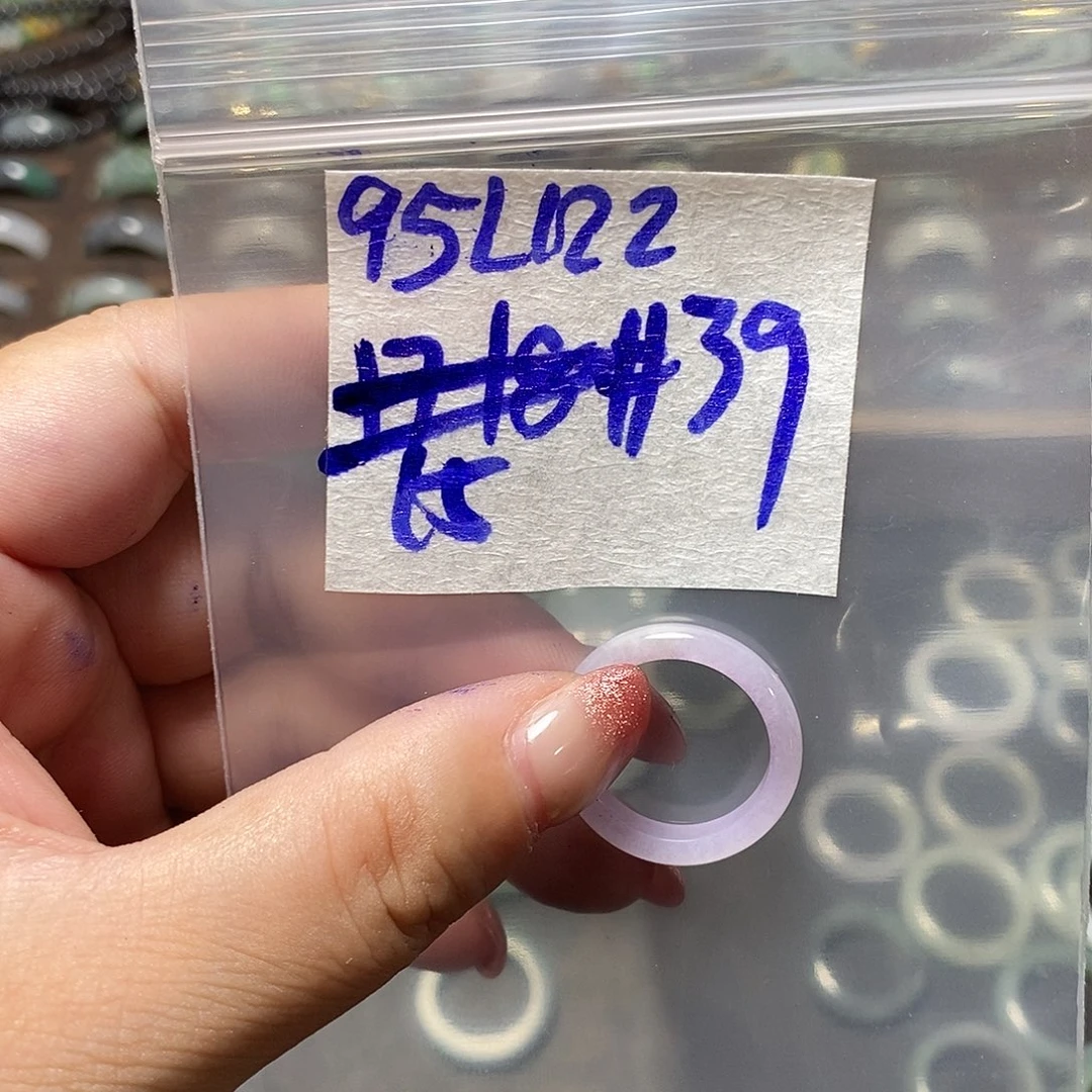 未镶嵌定制翡翠翡翠