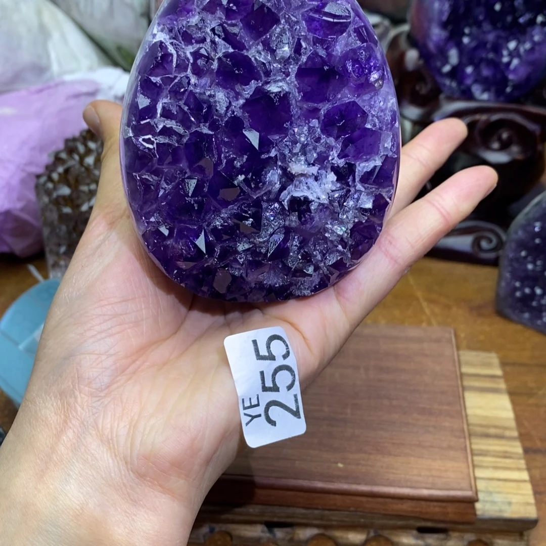 水晶大型摆件（非配饰）未镶嵌玛**藏