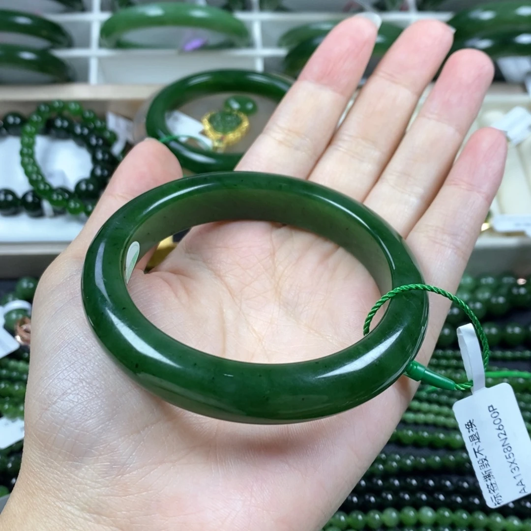 和田玉（碧玉）手镯未镶嵌58