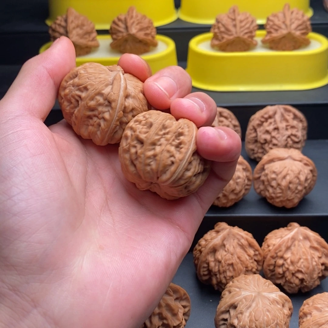 把件文玩核桃元宝41