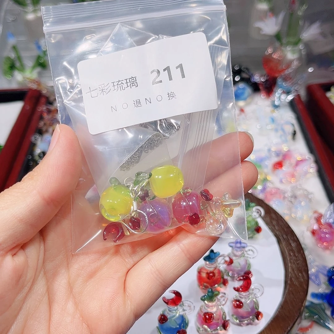 玻璃颈饰211四个挂件