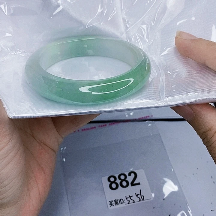 翡翠未镶嵌手镯一图一物实物为准