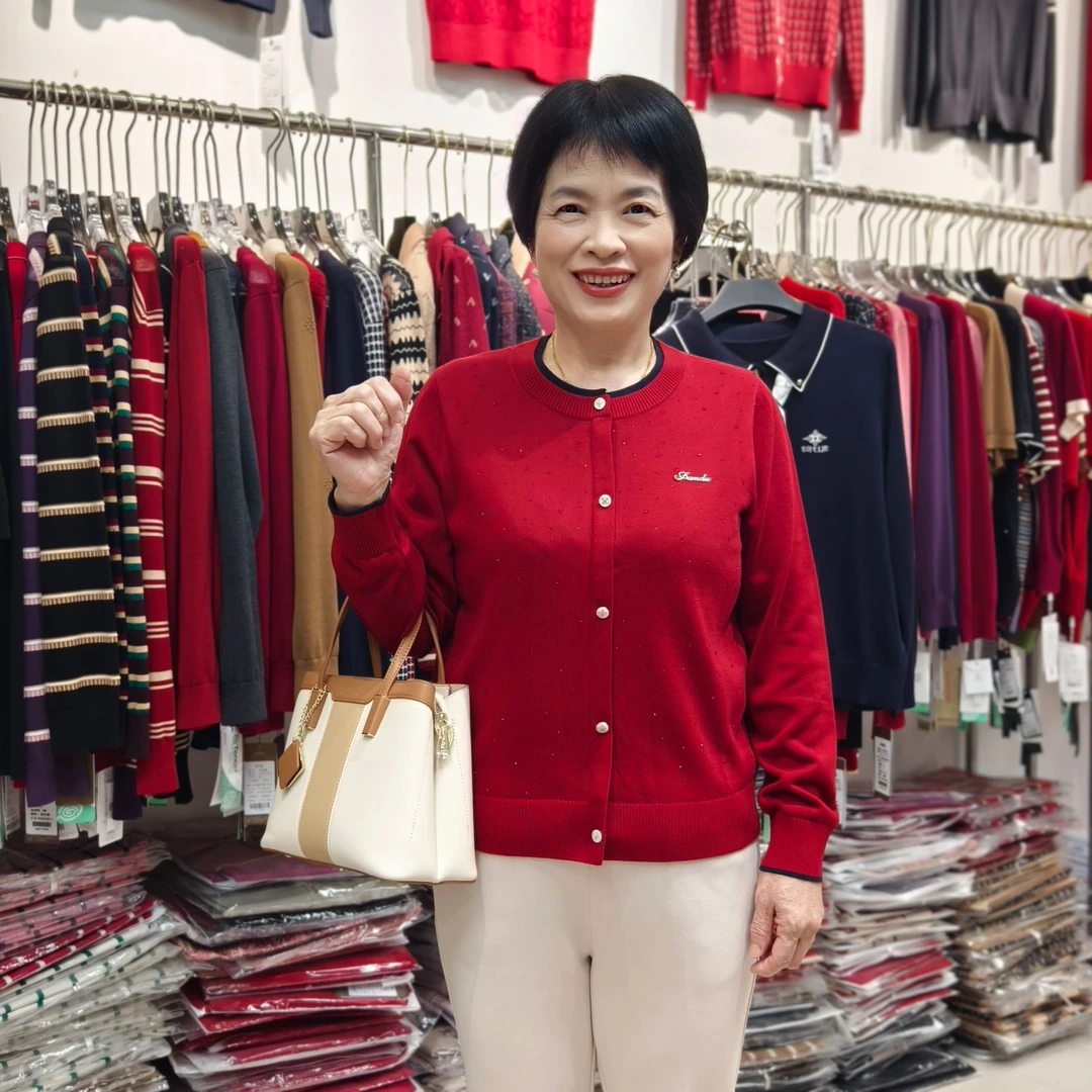 【善雅天丝长袖】25新款秋冬圆领烫钻气质中老年妈妈装Y853