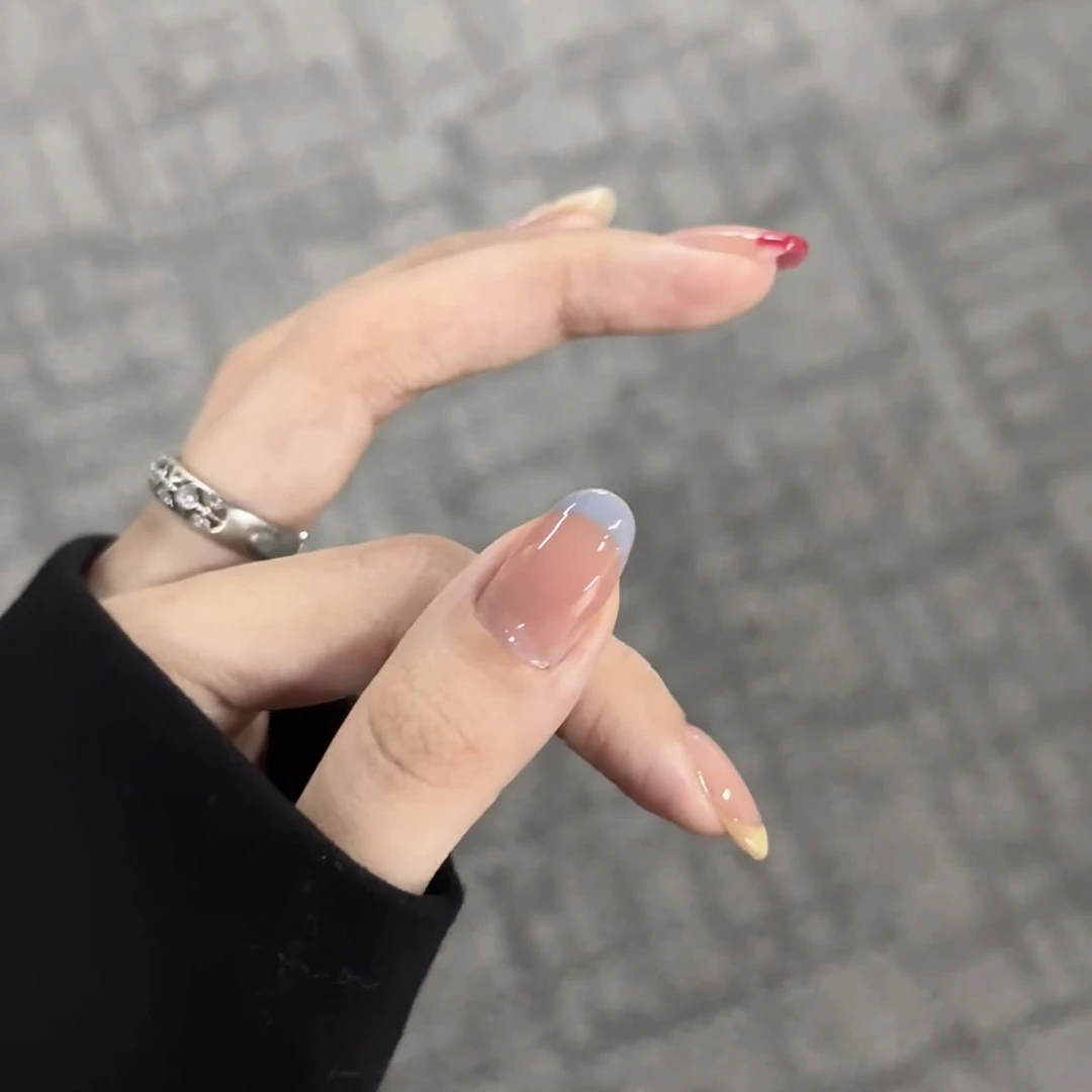 清新法式夏日轻奢高级感百搭美甲显白手工穿戴甲