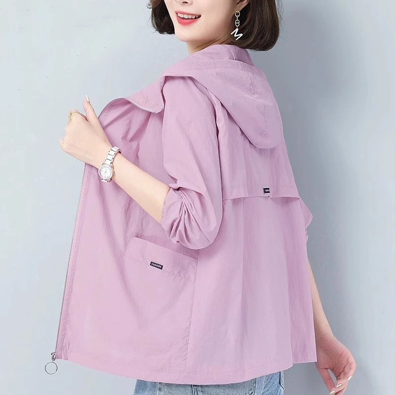 防晒衣女2025夏季新款外套宽松大码休闲连帽中年妈妈女款防晒服女