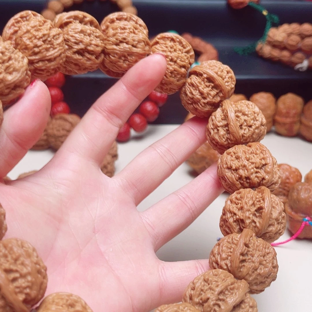 文玩核桃吊坠晨*白狮子