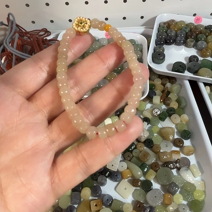 和田玉未镶嵌手链