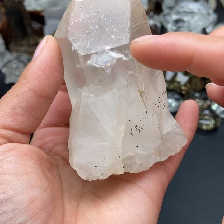 别***着水晶未镶嵌大型摆件（非配饰）