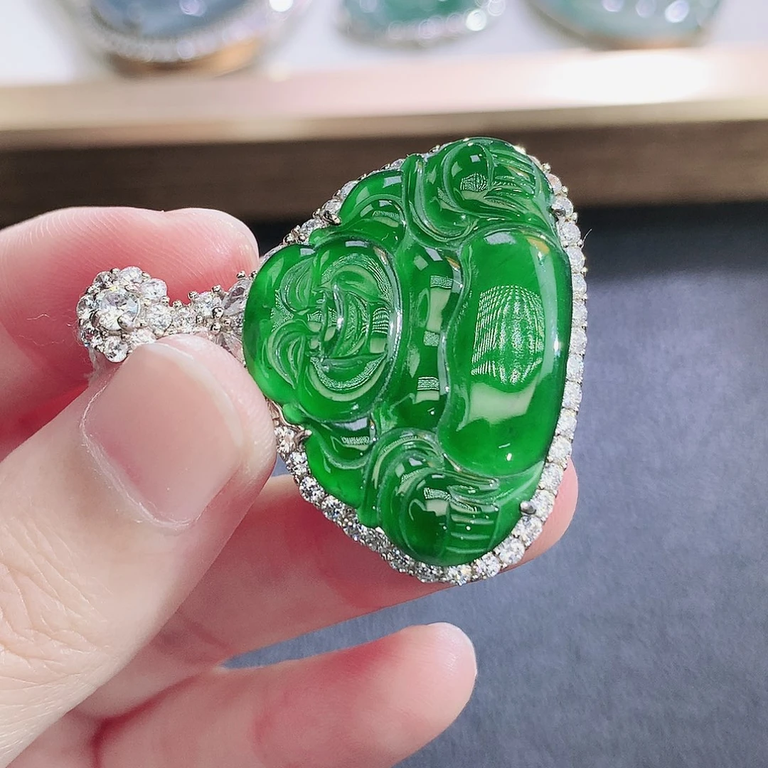 翡翠银S925镶嵌颈饰翡翠