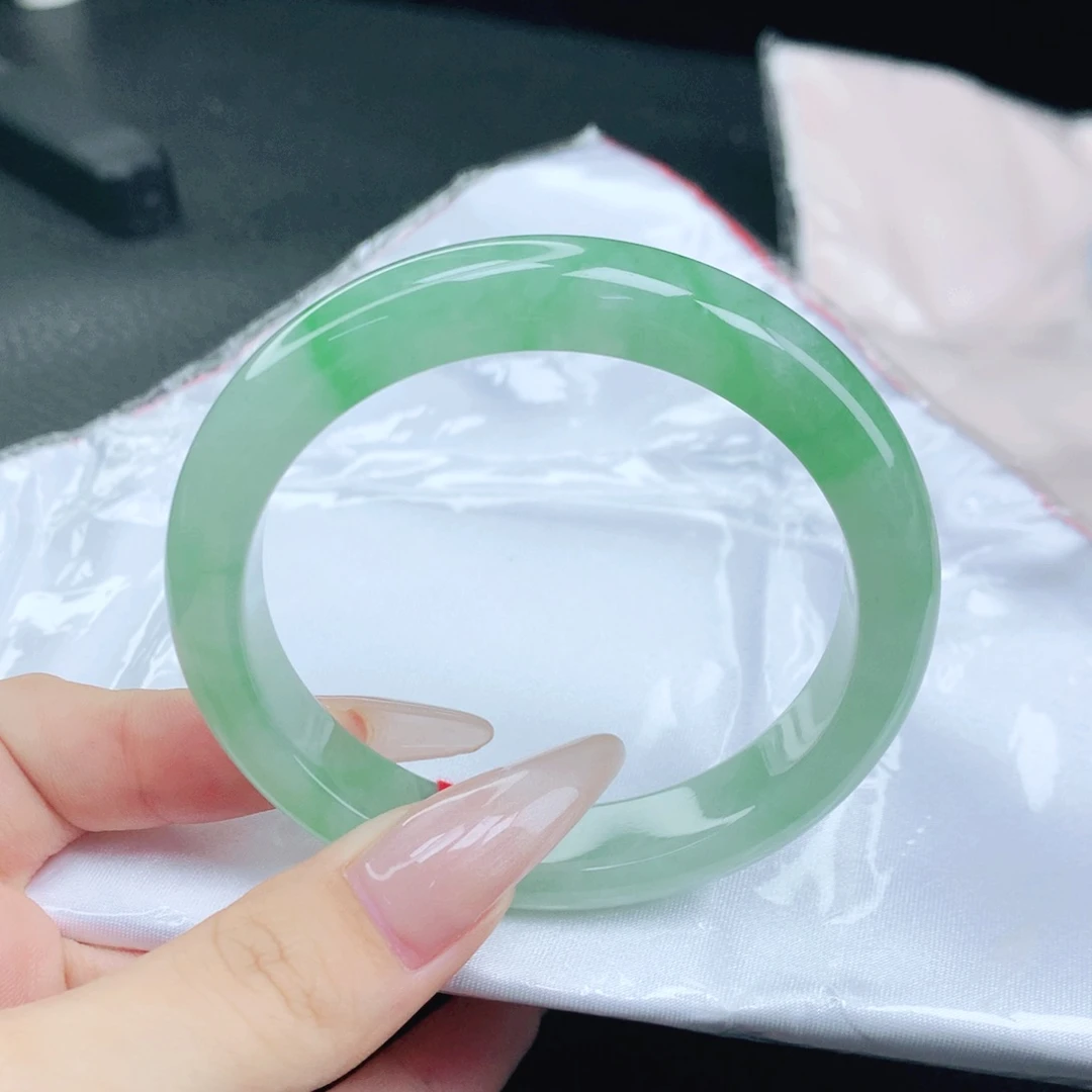 翡翠未镶嵌手镯57-58圈口