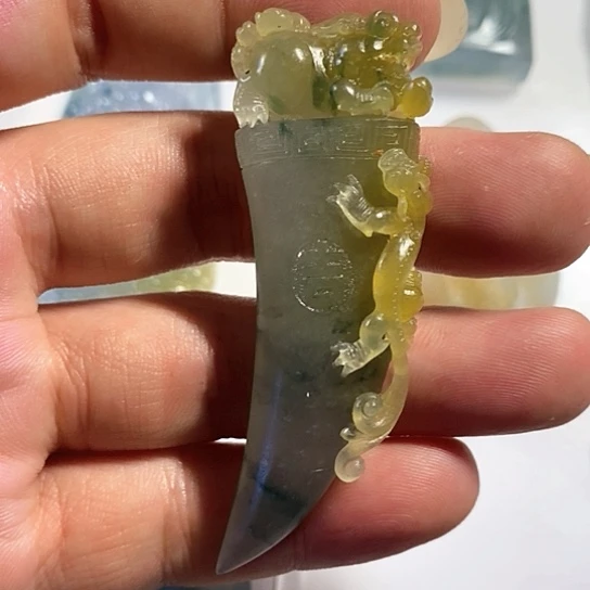 未镶嵌定制翡翠牌子