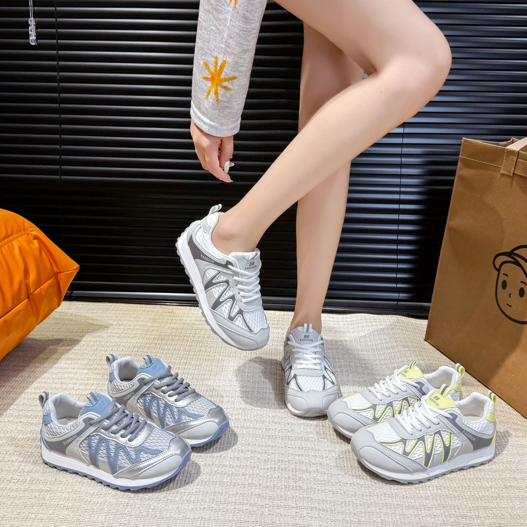 2025秋季女鞋德训鞋浅口网面透气软底耐脏时尚休闲鞋跑步秋季拼接