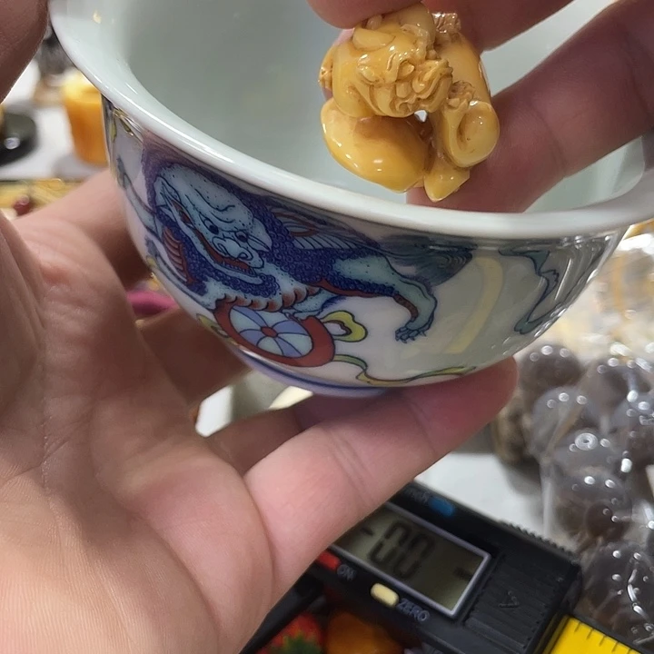 精致雕刻工艺精湛