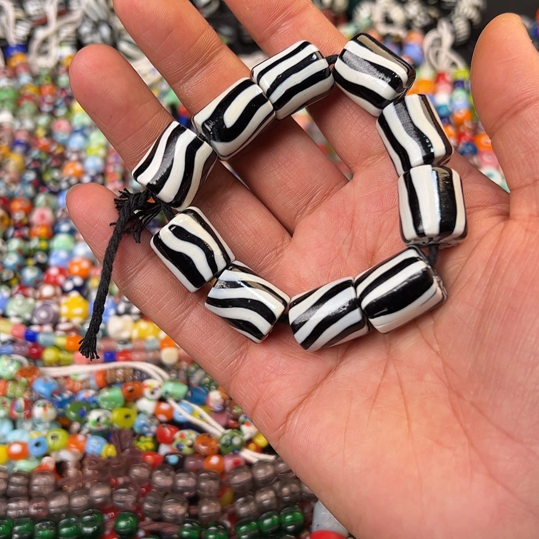 琉璃非金属半天黑白条纹