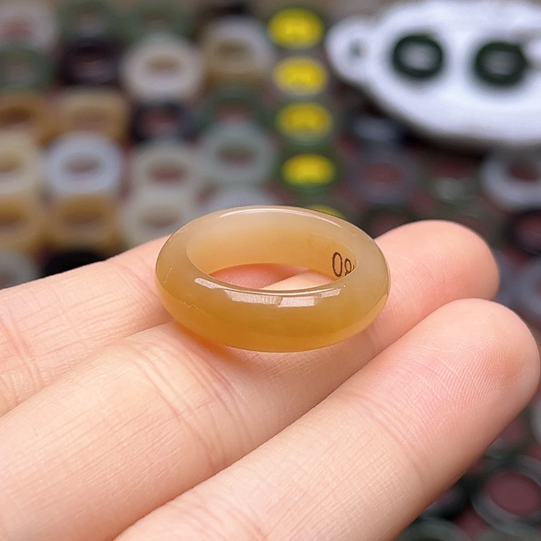 和田玉戒指未镶嵌17.0黄金糖