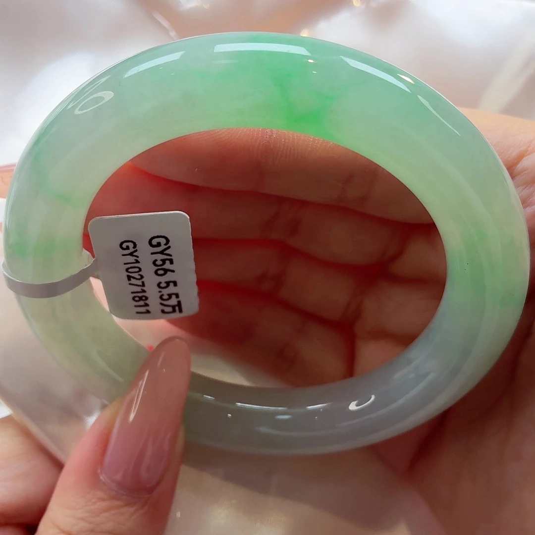 翡翠未镶嵌手镯（圆镯）22（27号）