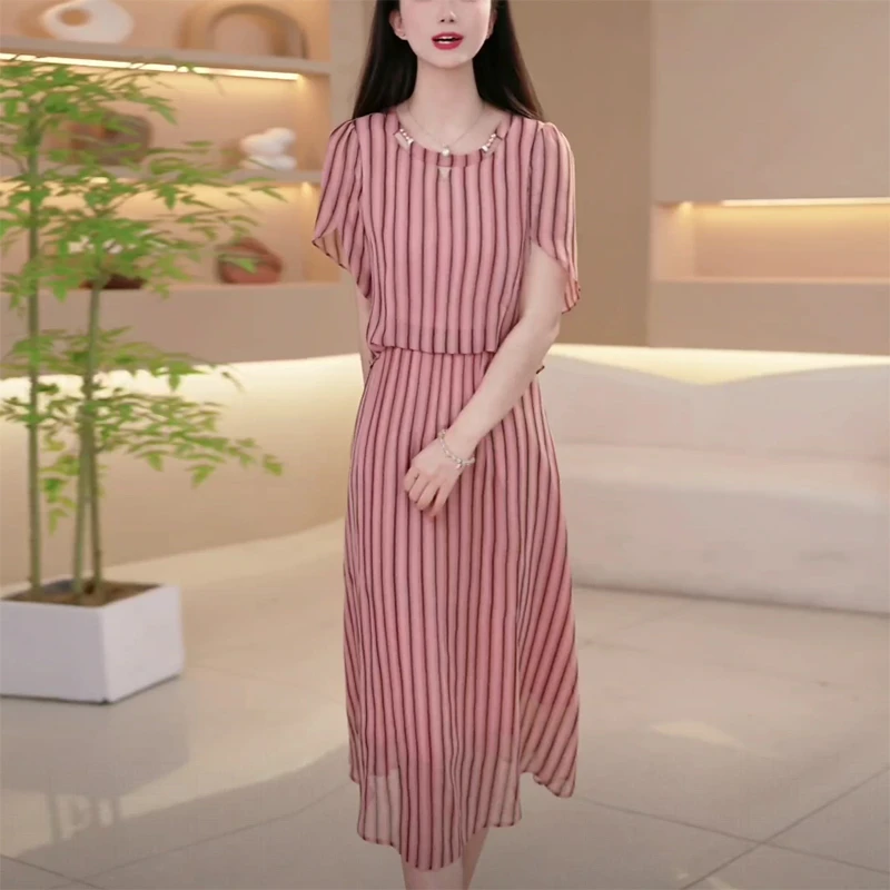 夏季新款优雅气质减龄时尚大气显瘦修身妈妈装中长款轻熟风连衣裙