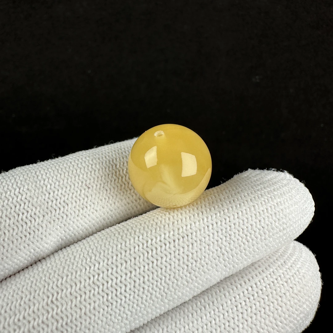 M5101天然原矿蜜蜡鸡油黄飘花 圆珠 16.7mm抖音基地质检发货