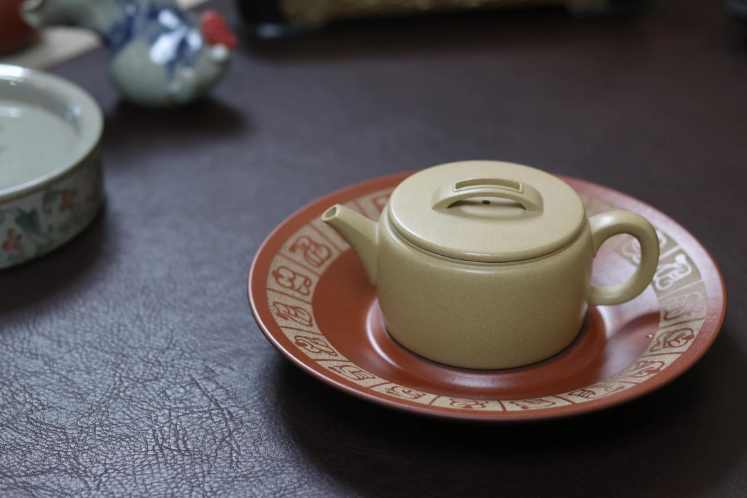 湘林甄选——【大汉瓦壶】 泥料:本山绿泥   容量：200cc    湘林手作