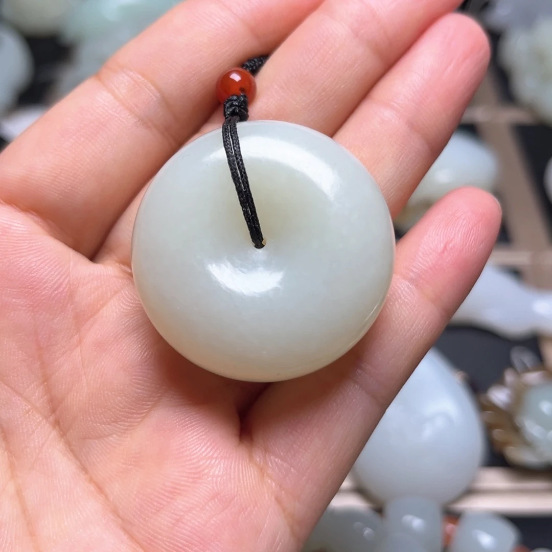 吊坠(不含链)未镶嵌和田玉