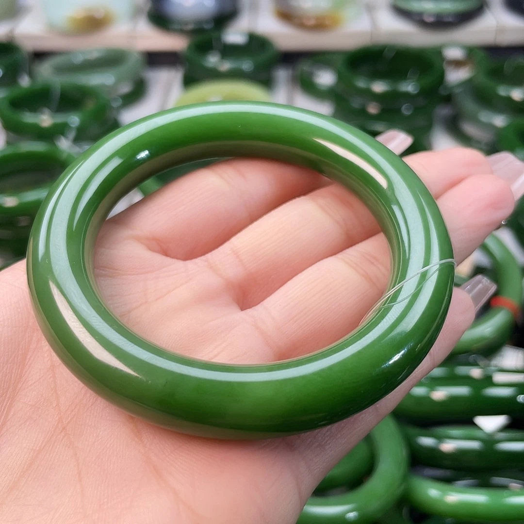 和田玉（碧玉）手镯未镶嵌