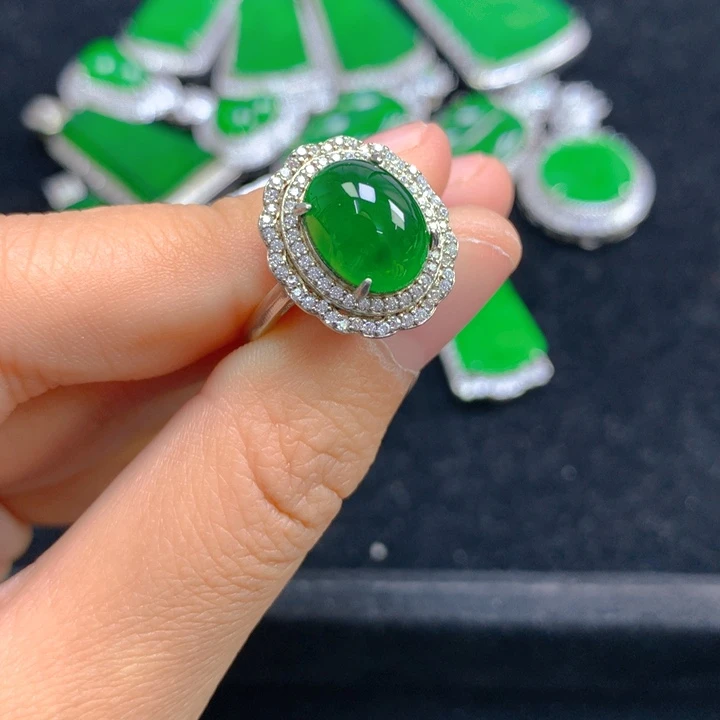 翡翠戒指银S925镶嵌一个