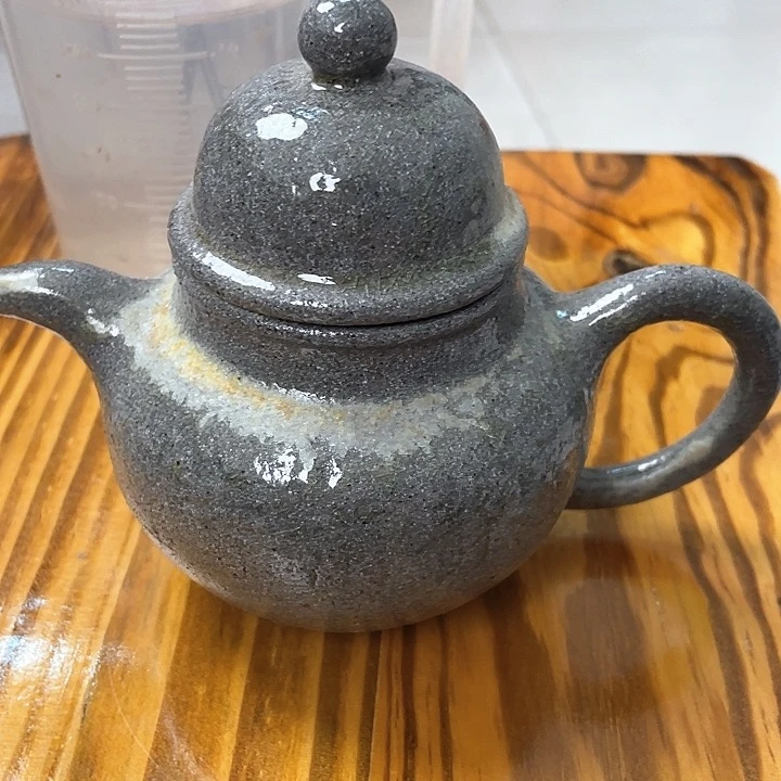 紫砂茶壶瑕处理一把