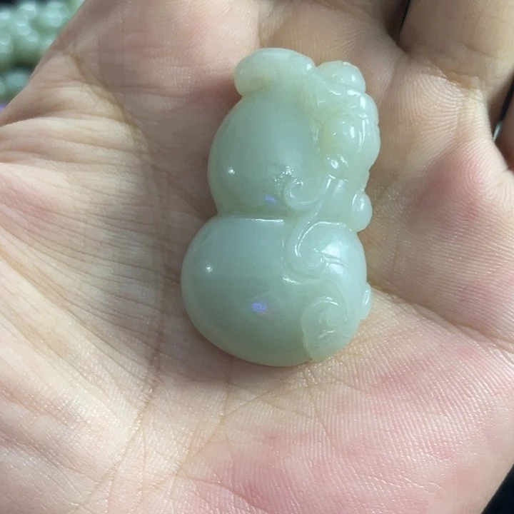 和田玉（糖玉）未镶嵌颈饰