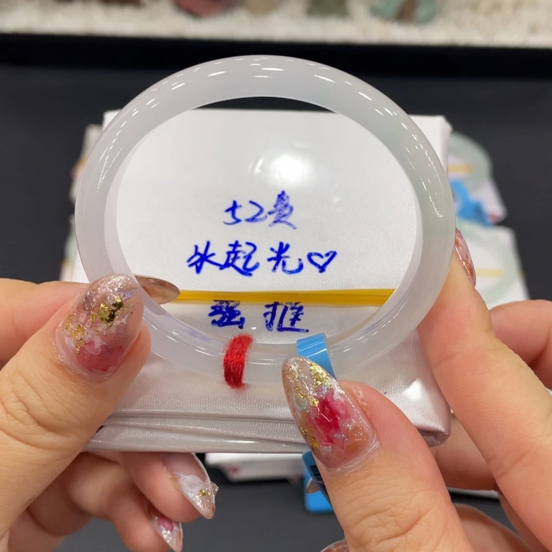 未镶嵌手镯翡翠缅甸天然翡翠手镯