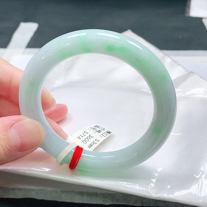 翡翠未镶嵌手镯圆条53