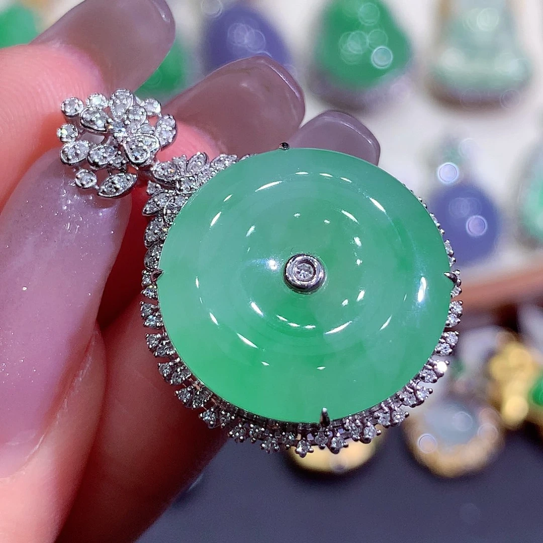 翡翠18K金镶嵌吊坠(不含链)