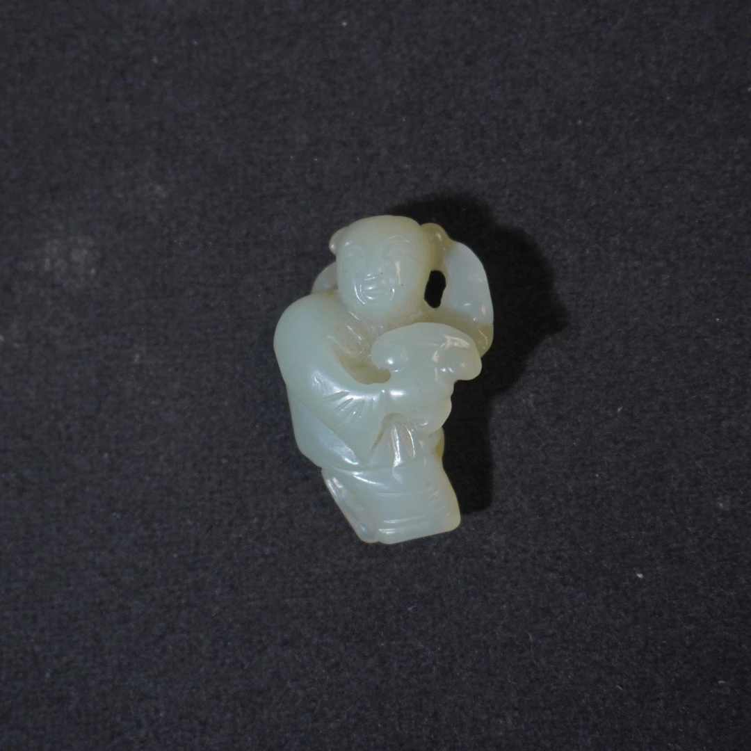 23JJ118  清  和田玉童子吊坠