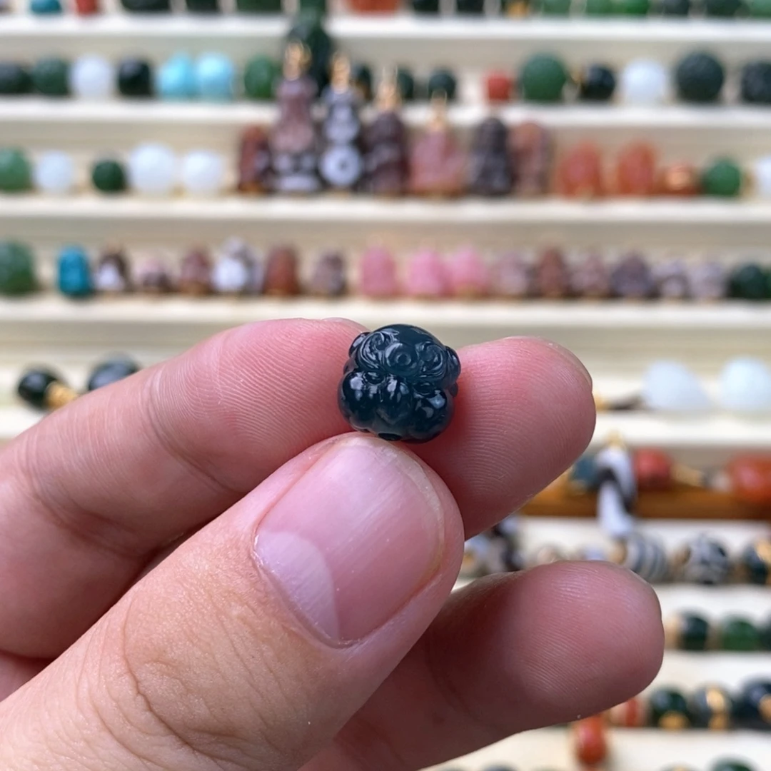 翡翠未镶嵌颈饰隔珠