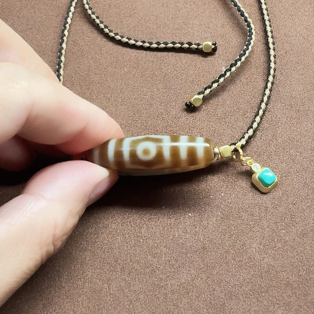 乐****玛瑙/玉髓未镶嵌手链