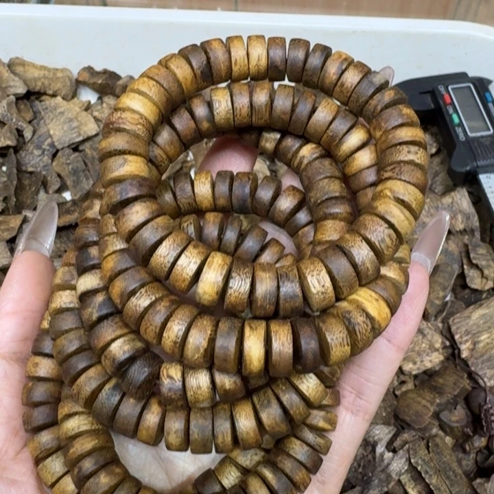 沉香香囊沉香乌身圆叶发货1