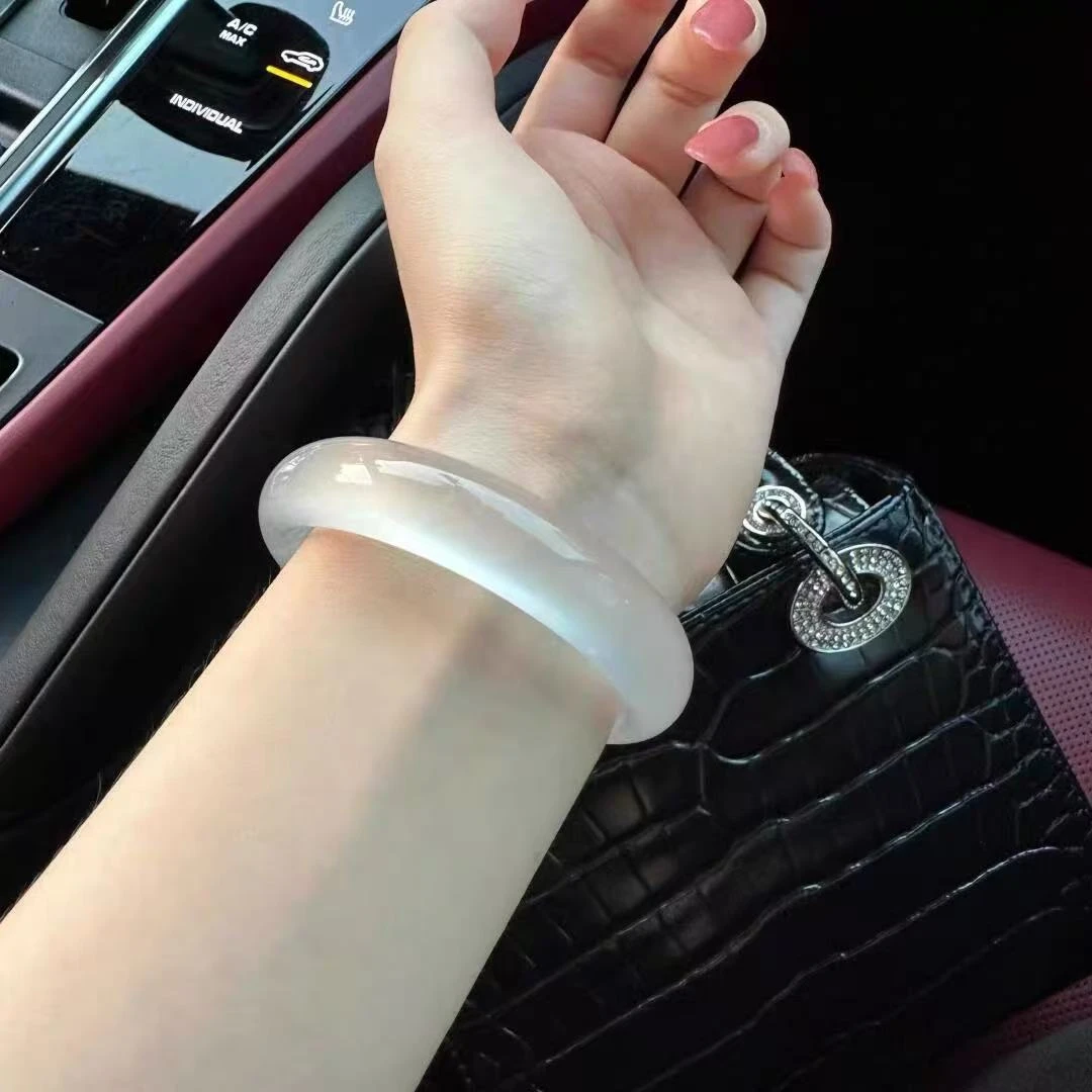 白月光荔枝冻手镯女款纯色玉镯爆款经典