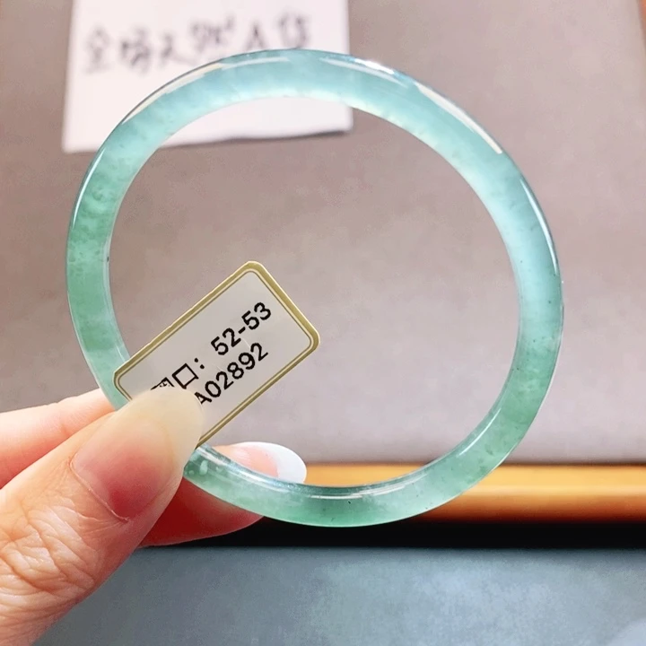 翡翠未镶嵌手镯翡翠手镯28