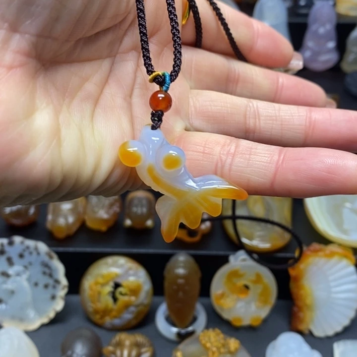 玛瑙/玉髓未镶嵌吊坠(不含链)