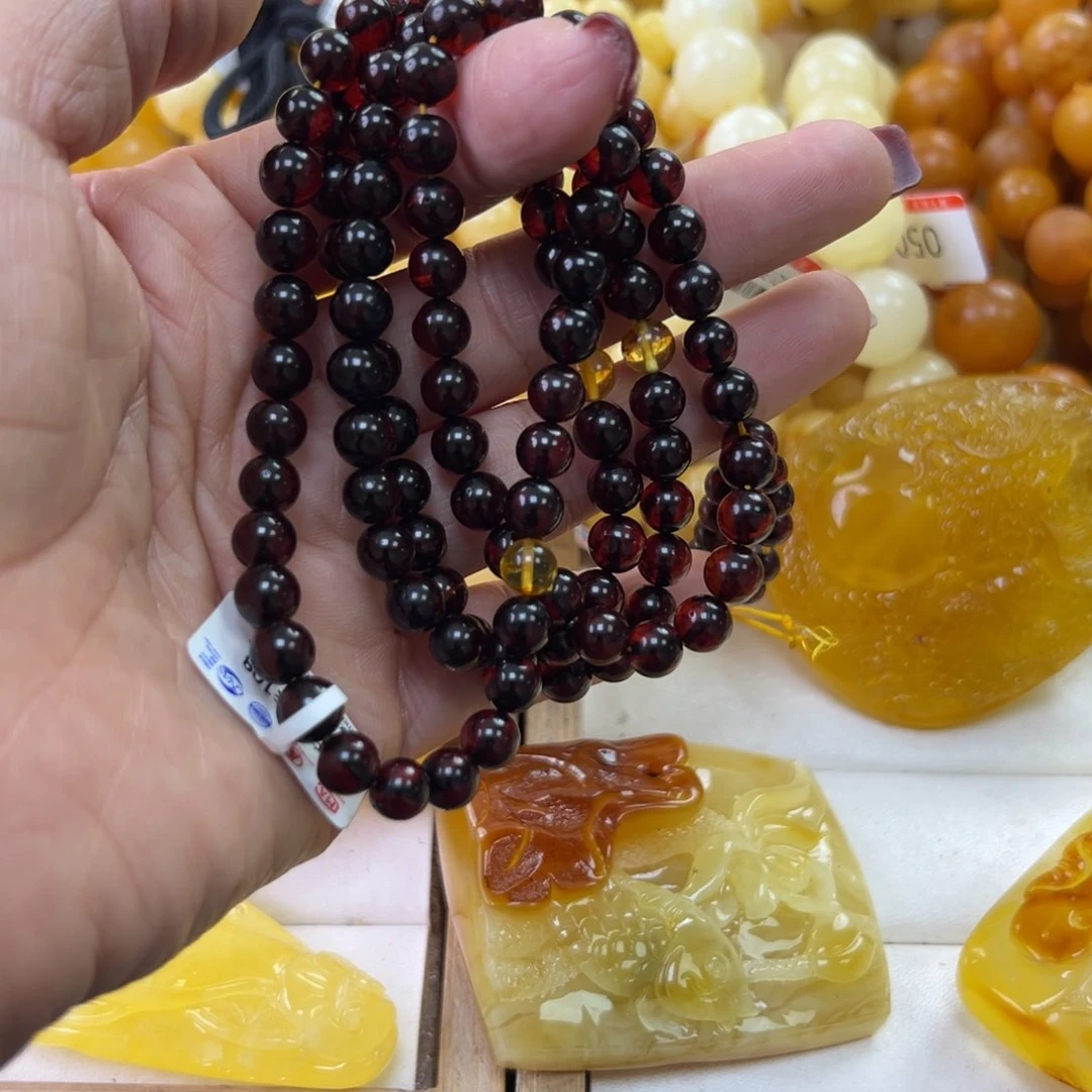 琥珀珠宝奇石未镶嵌