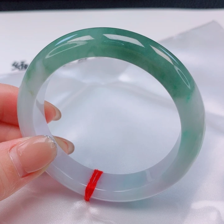 @****翡翠未镶嵌手镯55。56