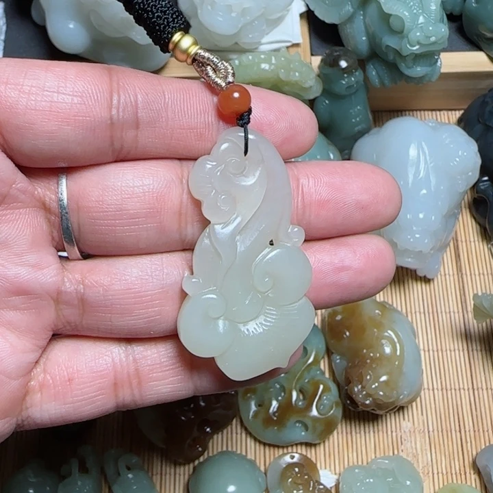 和田玉挂件未镶嵌