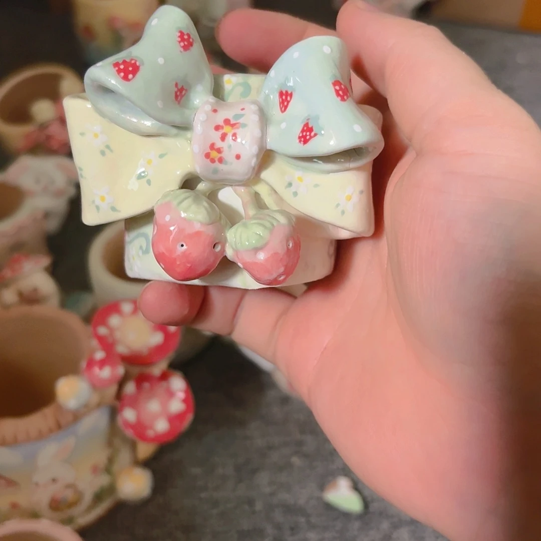 老梧家的手工陶瓷多肉花盆
