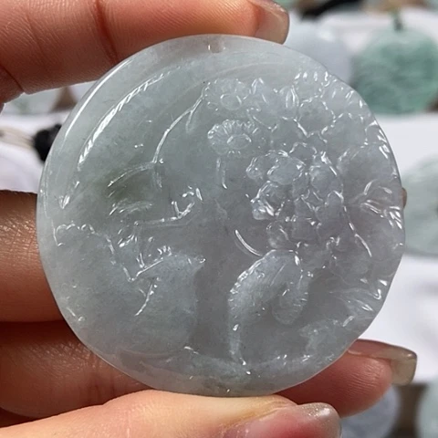 翡翠颈饰未镶嵌凤穿牡丹福利