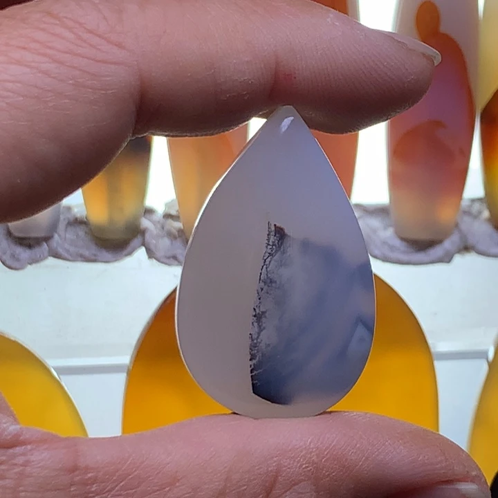 玛瑙/玉髓颈饰未镶嵌34