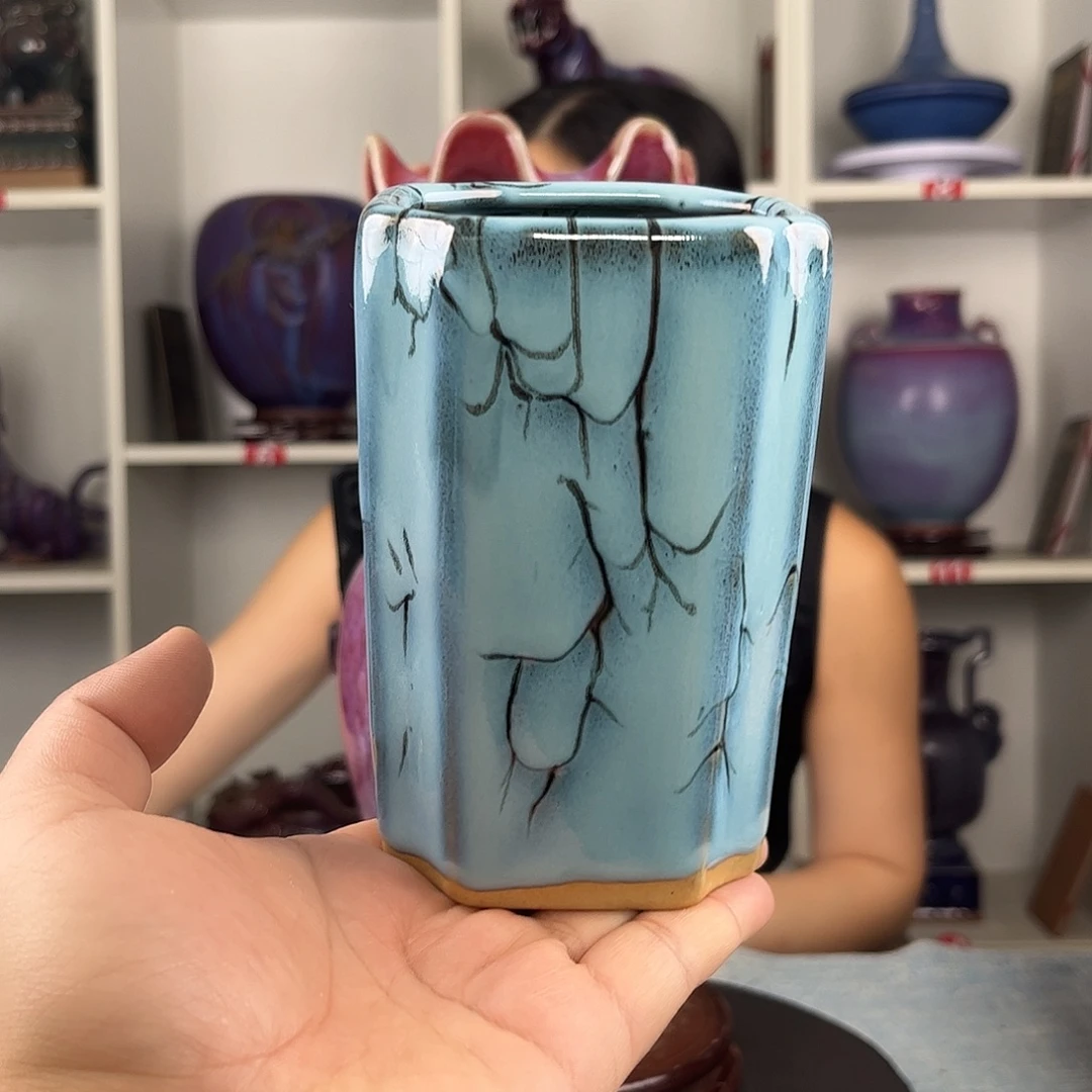 瓷片摆件……笔筒……