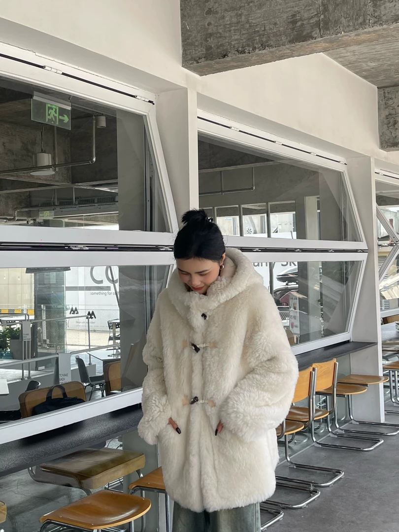 【宁小姐】“中古雪球“连帽托斯卡纳冬季外套简约百搭77085（68）