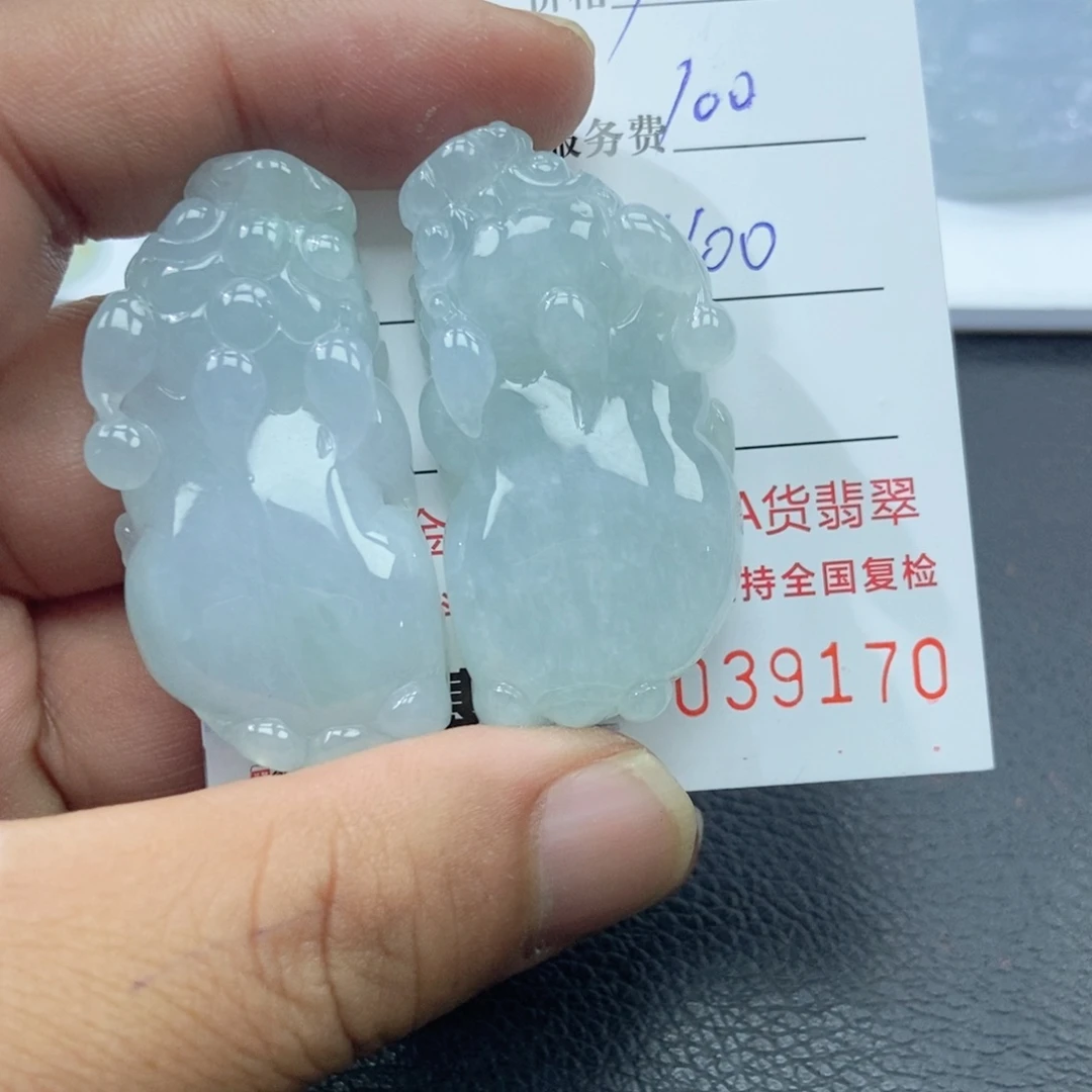 翡翠颈饰未镶嵌茂*