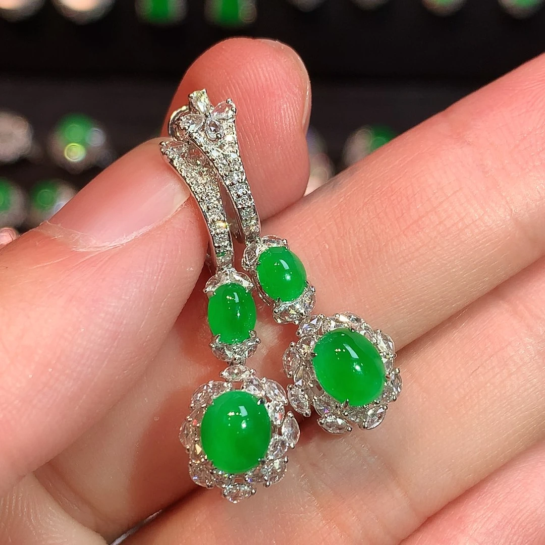 翡翠18K金镶嵌耳饰高冰正阳满绿蛋面耳坠