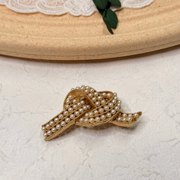 铜合金仿珍珠胸针 【六六中古】孤品复古蝴蝶结胸针th5786