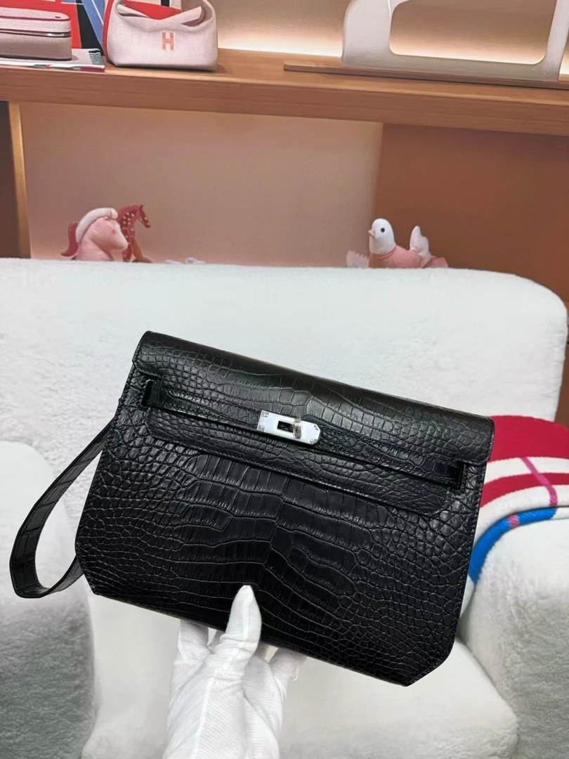 25cm手包进口哑光鳄鱼黑色银扣全套手打钉五金正肚开料内里配进口
